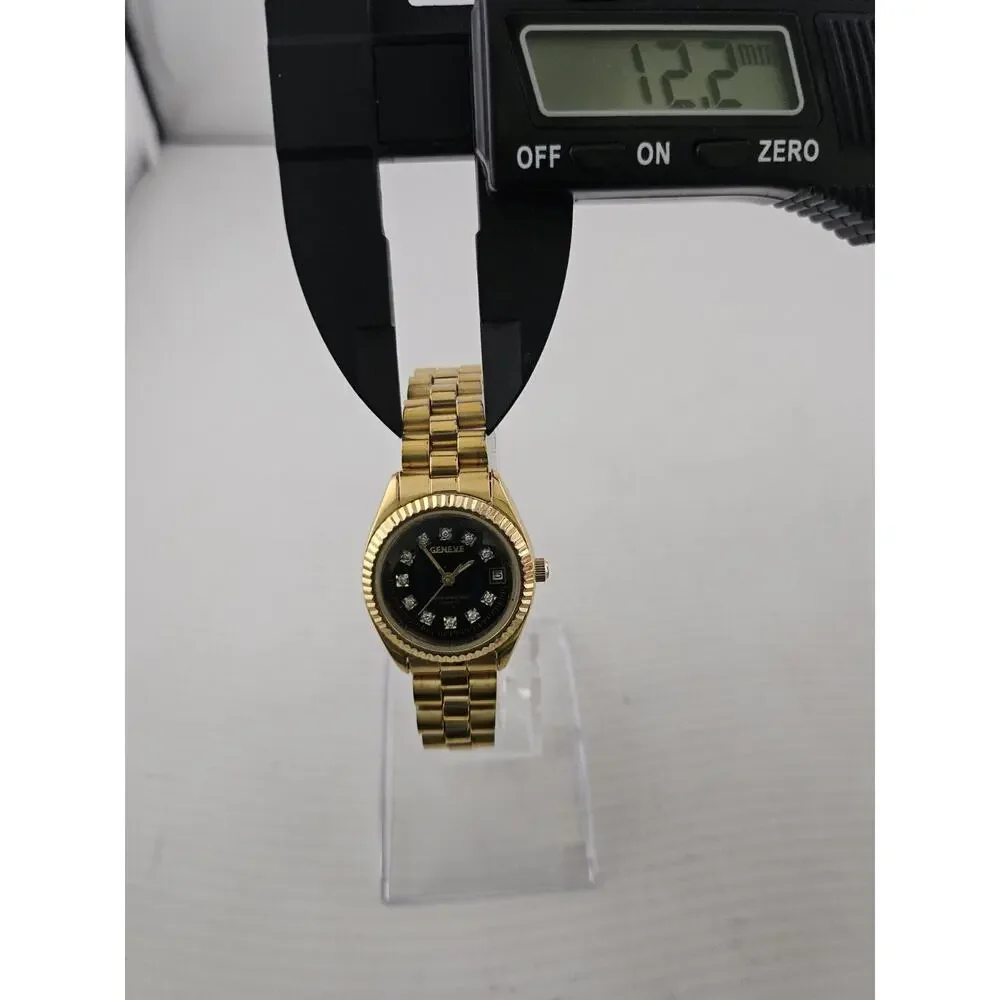 Ladies GENEVE Watch Presidential Bezel Date New Battery Crystal Dial Runs Nice!